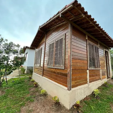 Chale Flor Da Fortuna Lavras Novas Exterior photo